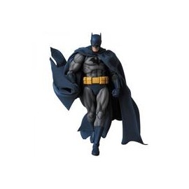 MAFEX Batman - Batman HUSH Preventa-JuguetesSol-Lo nuevo