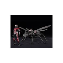 S.H. FIGUARTS ANT MAN & ANT SET-JuguetesSol-Lo nuevo