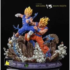 F4 and Xceed Dragon Ball Z - Goku vs Majin Vegeta-JuguetesSol-Lo nuevo